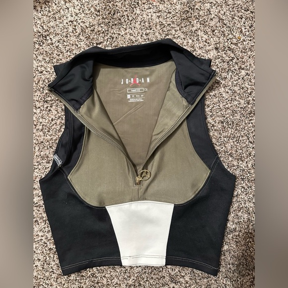 Nike Air Jordan x Aleali May Olive & Black Sleeveless Crop Top - Picture 3 of 4